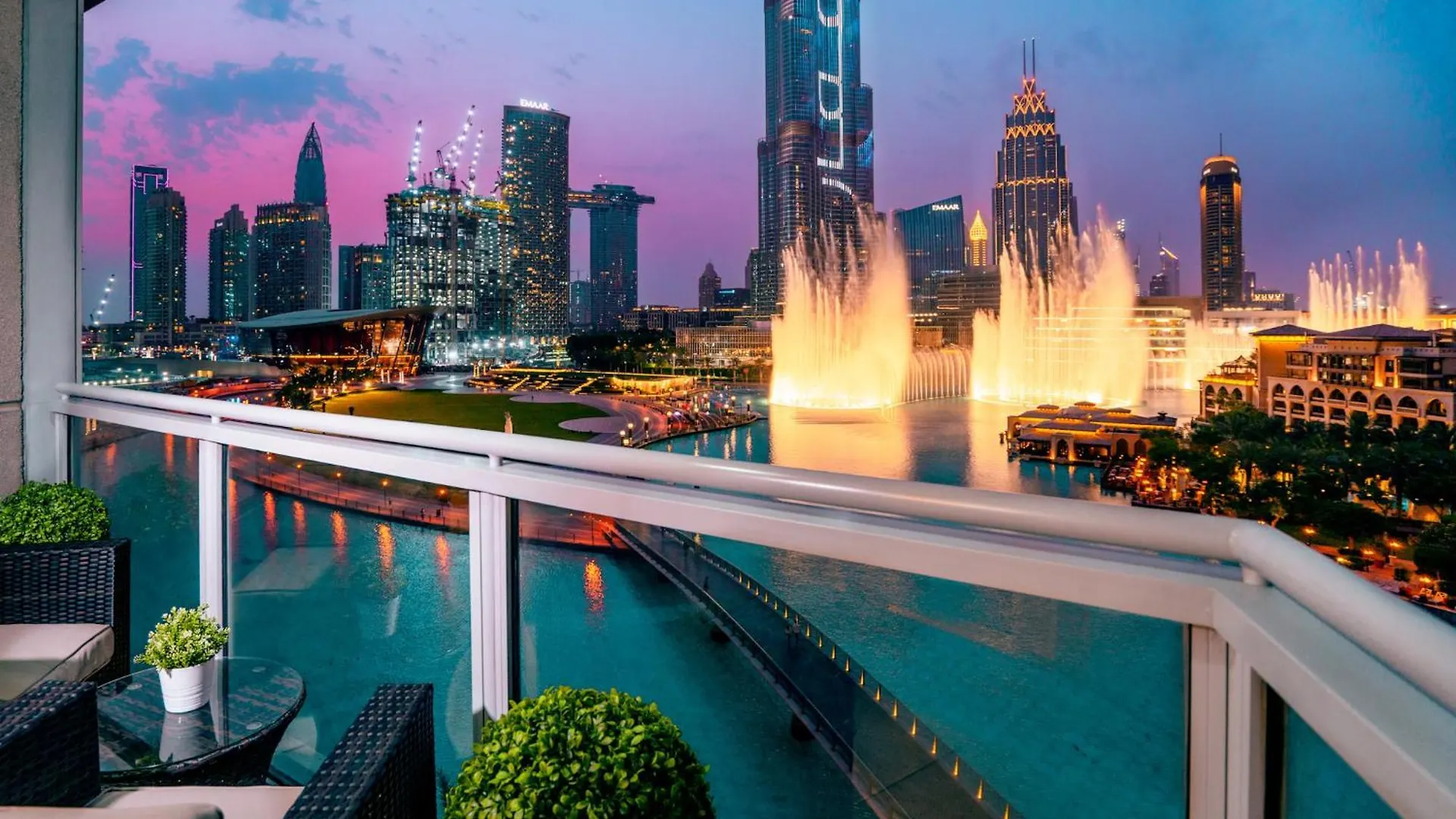 Apartment Elite Royal Apartment: Burj Khalifa View & 3-Bedroom Luxury Dubai