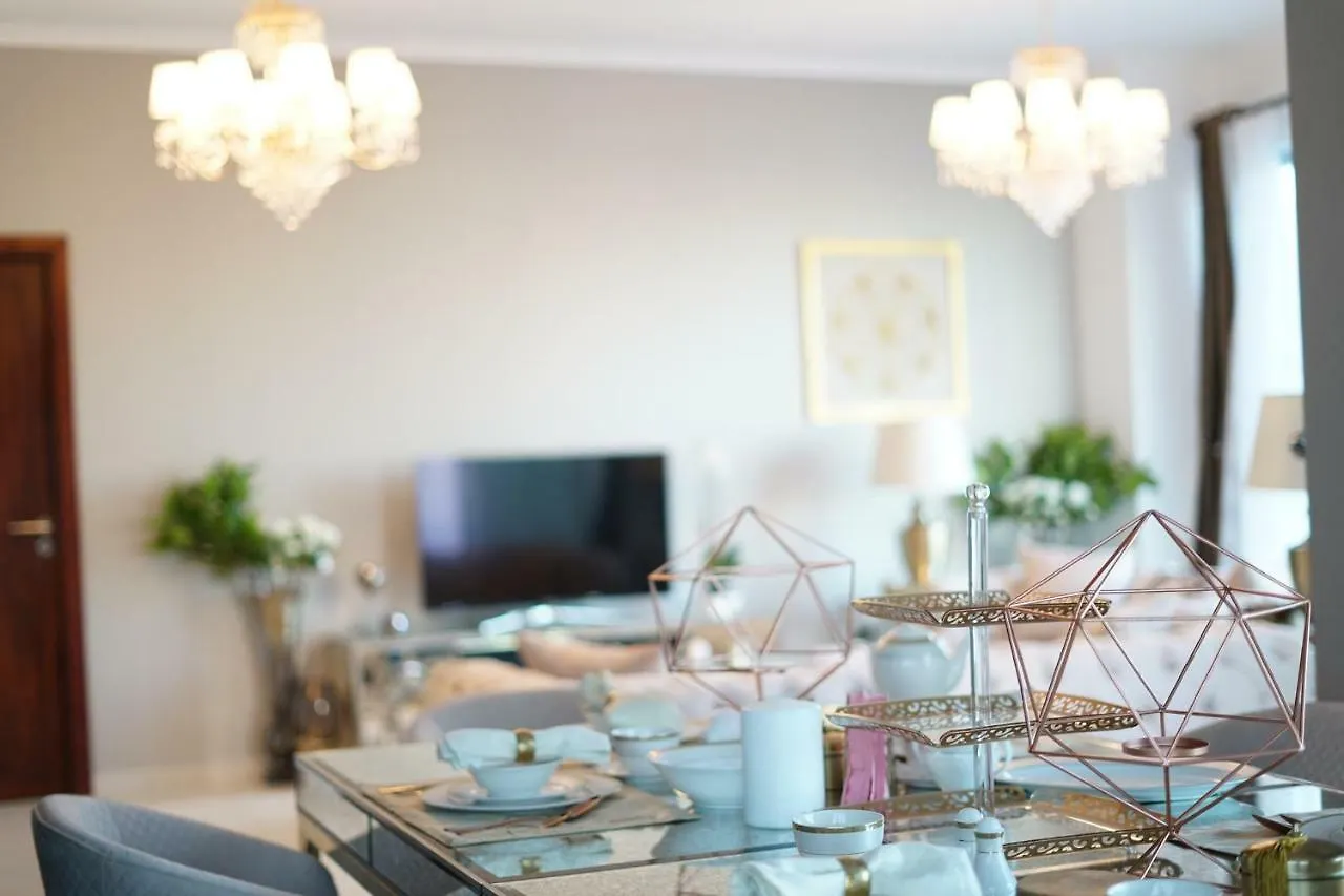 Apartment Elite Royal Apartment: Burj Khalifa View & 3-Bedroom Luxury Dubai